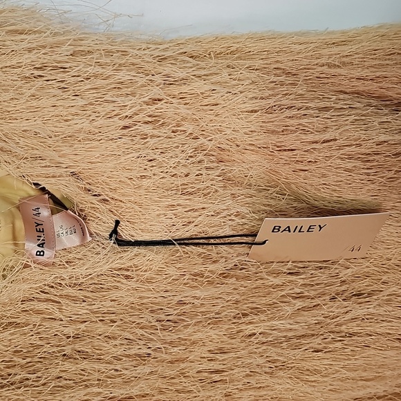 Dress 👗 - Picture 2 of 3